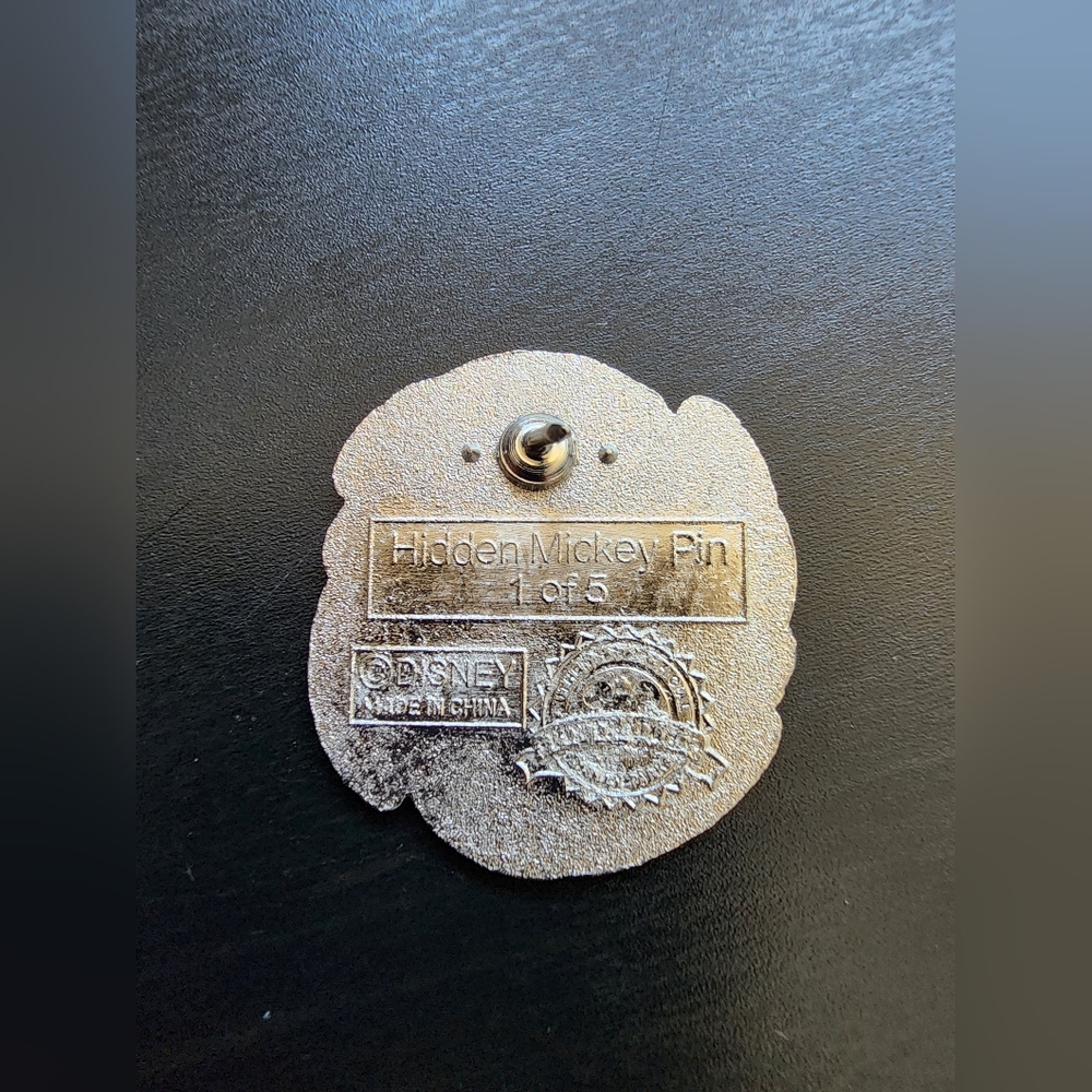 🌺 5/$25 Disney‎ Trading Pin Under the Sea Band Lobster 2012 Hidden Mickey - Picture 2 of 4
